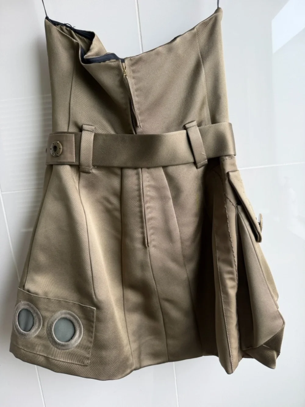 Marc Jacobs Runway Olive Strapless Utility Mini Dress - Picture 4 of 16